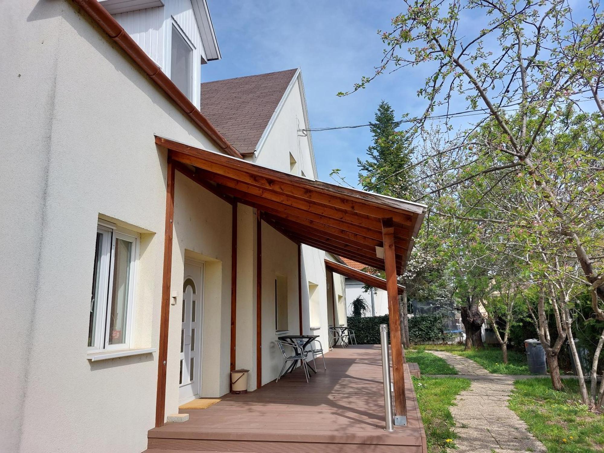 Апартаменты Bridgehaus Балатонфюред Экстерьер фото